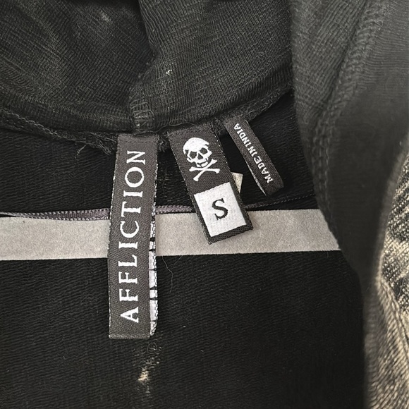 NWOT Affliction Pullover Hoodie Sweatshirt Dolman Sleeve Black Distressed Cotton - Picture 5 of 11